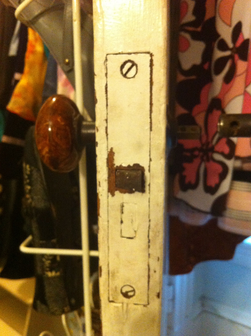 handle_off_side_view