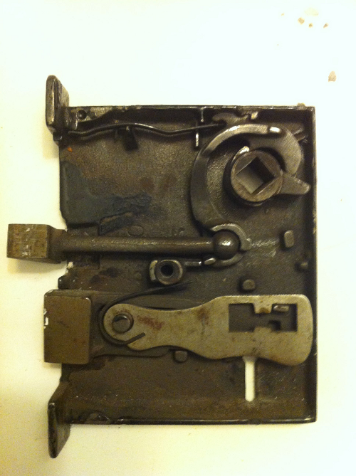 lock_half